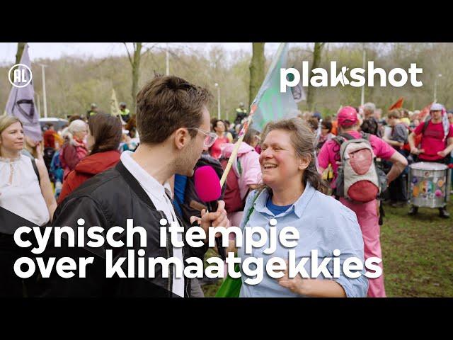 Weer een heel cynisch itempje | Plakshot (S6)