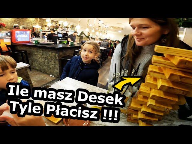 Tapasy w Hiszpanii !!! - Największa Szopka na Świecie i Pierniki w Przyczepie Kempingowej (Vlog 904)