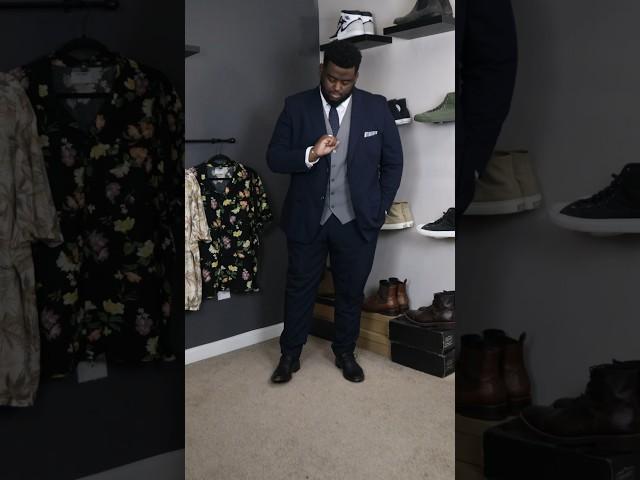 Styling A Navy Blue Suit 