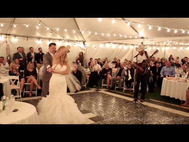 Coffey Anderson Surprises Bride & Groom