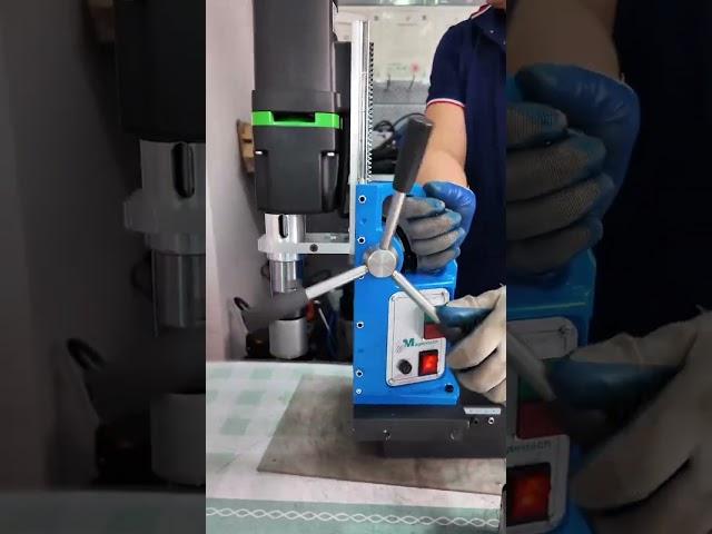 MDM2 drilling and milling machine can drill holes.