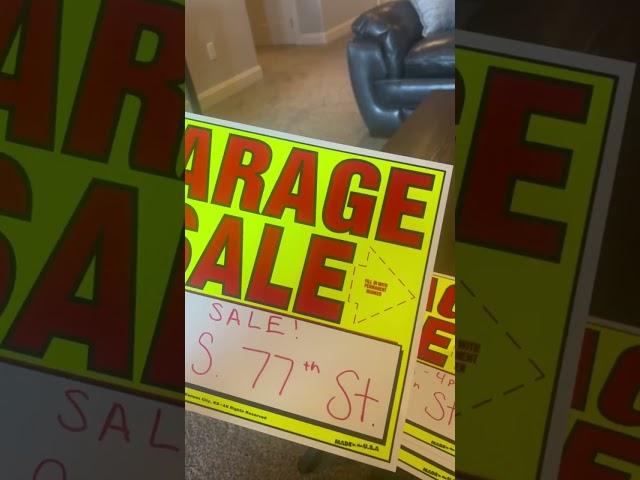 (Honest Review) All Weather Garage Sale Sign