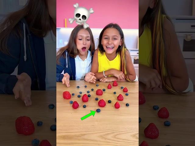 OopsAll Poisoned 🫐@_miss_tais_ #shorts #game
