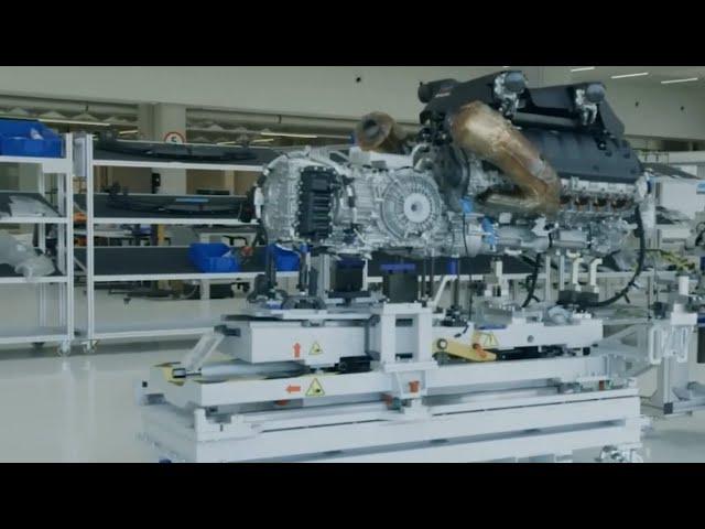 Bugatti Tourbillon V16 | the drive explained in detail