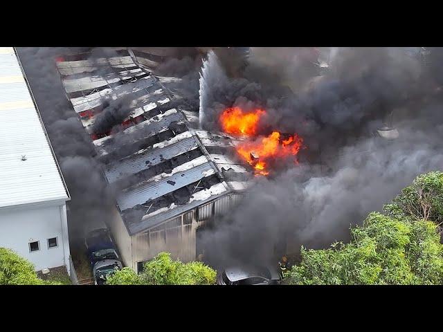 Major 4 Alarm fire in car recycling building Christchurch - by Drone