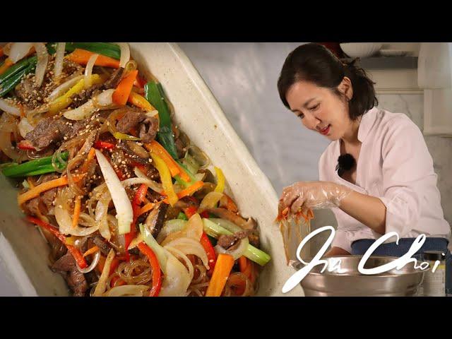 How to make traditional Japchae / Tips to cook noodles perfectly by Chef Jia Choi