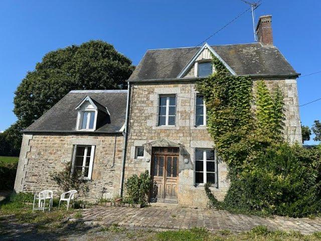 @suzanneinfrance -SIF -001915 - 5 bedroom house with gîte for sale in Normandy