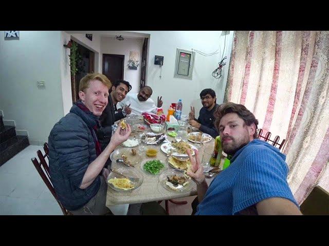 Local FAMILY MEAL Party in Pakistan  ‎ پاکستان میں مقامی فیملی میل پارٹی