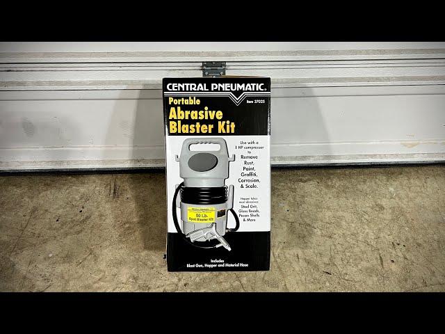 Harbor Freight Central Pneumatic 50lb Portable Abrasive Blaster Unboxing, Demo, & Initial Review