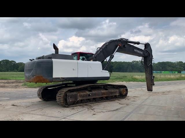 Testing good excavator: Hitachi ZX350 LC, year 2013 (Refnr. BM3364)