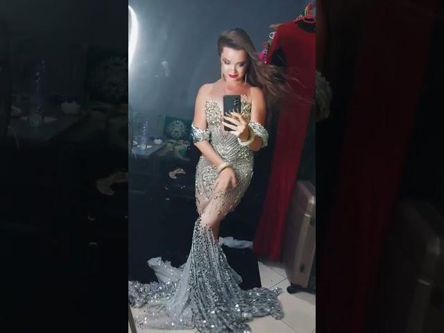 Beautiful bellydancer Zhanna Crystal 