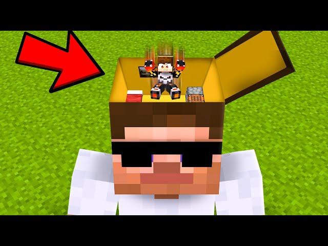  How to go inside Carry's Head  in minecraft...