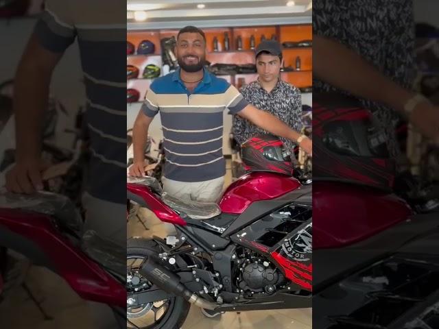 Kawasaki ninja 250 CC &400 CC Bullet 1 Motorsport Bahria Town Civic Centre Phase 4 Rawalpindi...