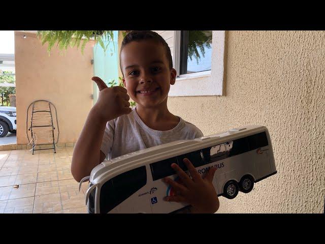 Ônibus de Brinquedo |Marcos Júnior |Viagem Pelo Brás