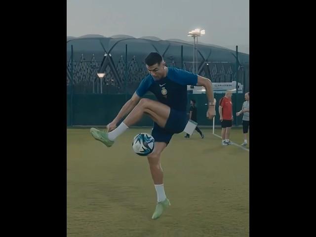 Rare Ronaldo Freestyle Skills 