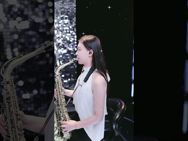 媛宝的萨克斯旋律带你放松心情 #Saxophone #Jazz #SmoothJazz #MusicVibes #LivePerformance