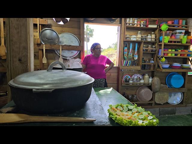 YULI SE QUEMA UN BRAZO En la cocina.Comida Típica. MIREN LO QUE TRAJO EN FOGON