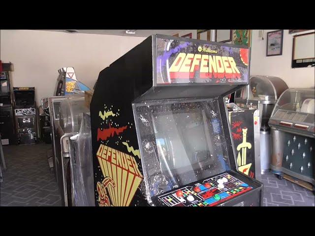 Repairing The Legendary 1981 Williams DEFENDER Arcade Game