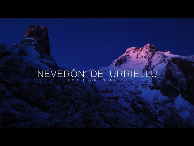 NEVERÓN DE URRIELLU, corredor noreste. Picos de Europa.