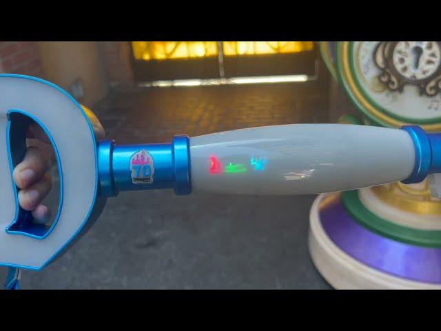 Dan the Star Man goes on the Disneyland 70 Magic Key Quest at Disneyland Park in California