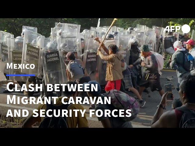 Mexico: Migrants travelling in caravan clash with security forces | AFP