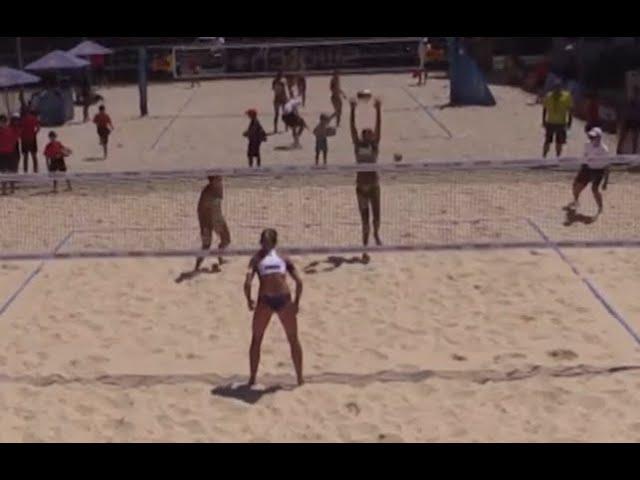 Beach volleyball overhand reception