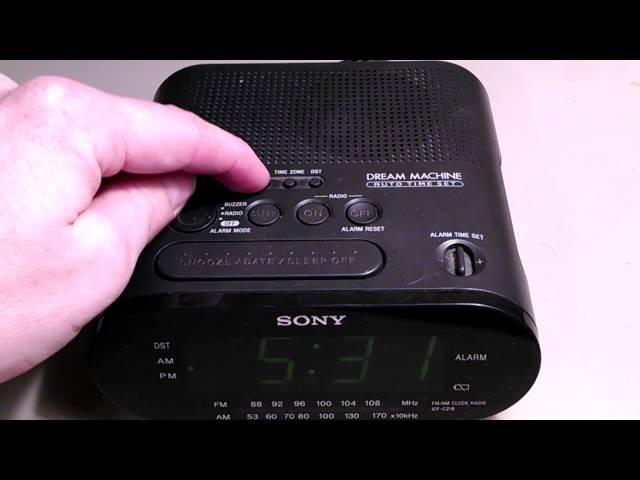 How To Set the Alarm Clock Sony Dream Machine ICF-C218    Simple and straight to the point.