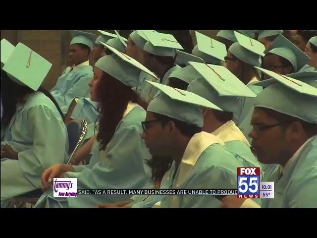 Fort Wayne high schools to hold virtual graduation ceremonies amid coronavirus pandemic