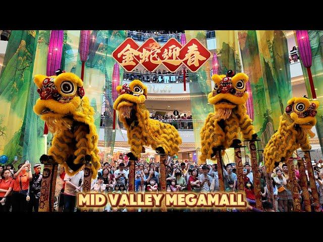 Mid Valley Megamall Acrobatic Lion Dance Showdown | CNY 2025 Celebration! #吉隆坡光藝龍獅體育會