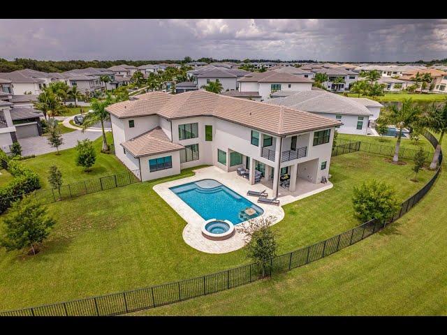 Gated Contemporary Home in Boca Raton, Florida | Sotheby's International Realty