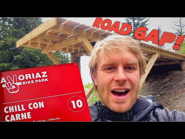 NEW Super Morzine Bike Park Trail Review! Red MTB Jump Trail Chill Con Carne