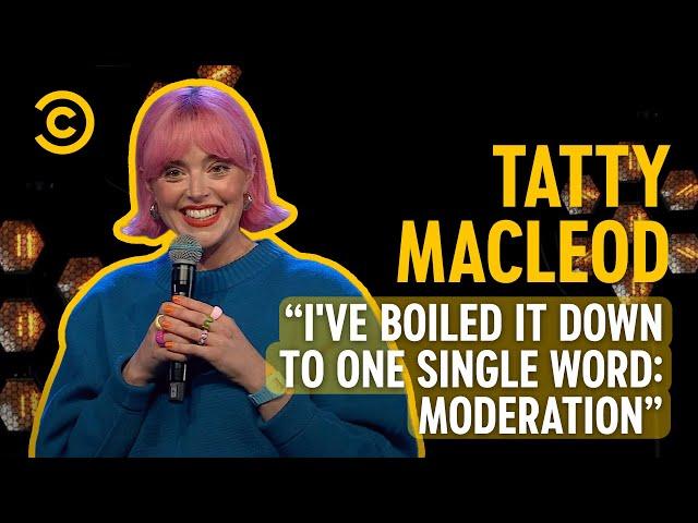 Tatty Macleod Knows The Exact Difference Between The French And The English | Comedy Central Live