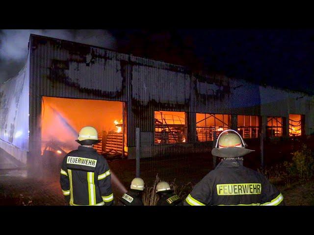 [GROSSBRAND IN BURSCHEID] - Firma in Vollbrand | Massive Rauchentwicklung | Großeinsatz -