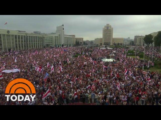 100,000 Protesters Demand Lukashenko Resign As President Of Belarus | TODAY