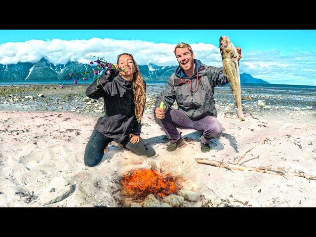 SURVIVING THE ARCTIC(Foraging & Fishing Catch & Cook)