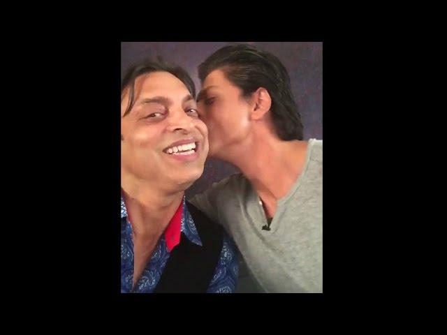 Shoaib Akhtar Meets Bollywood Actor Shah Rukh Khan