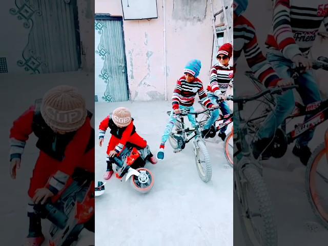 Comedy funny video #shorts #trending #funny #youtubeshorts #viral #comedy #rockingfunwithnadeem