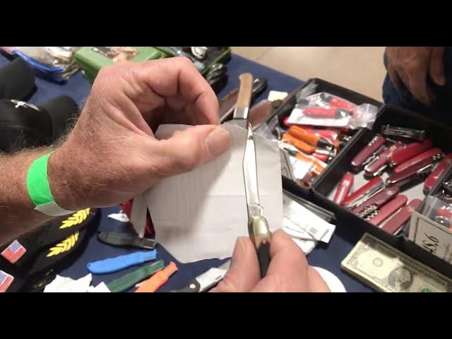 WOW!! Sharpen a Pocket Knife Fast with a Sharpens Best Knife Sharpener