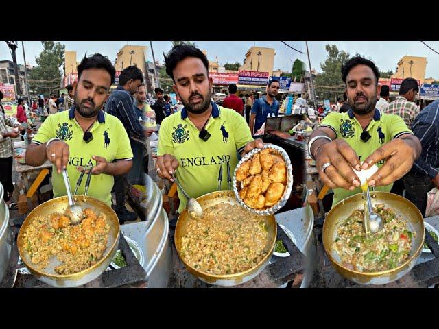 अंडा भुर्जी Egg Gravy Chicken Momos ₹300/- क्या ही बना दिया ये || Taste Of Street ||