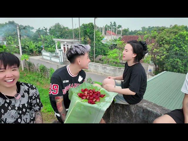 Kiên Chổi Cùng Ae Trong Team Mukbang Mận Siêu Cay