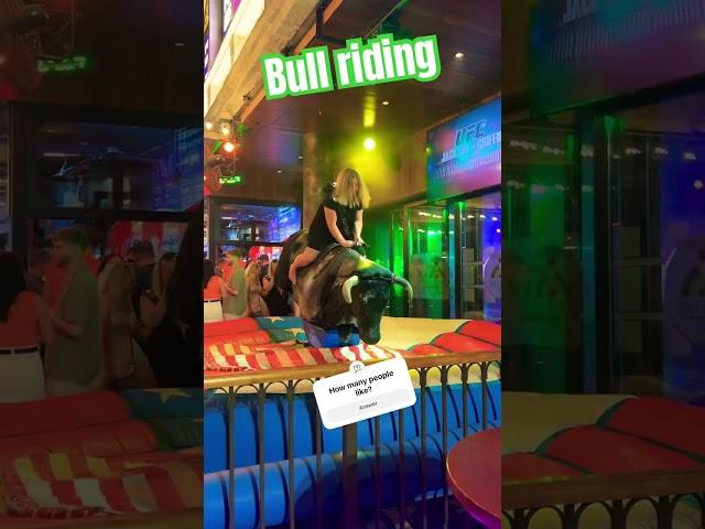 “Chaos in the Ring: Wild Bull Ride Shocks Benidorm Crowd!”