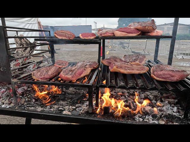 Barbecue from the south of Brazil, only good meat: the strength of the tradition of the best roasts