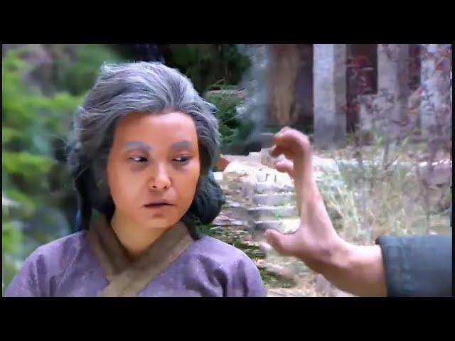 【Martial Arts Film】A master attacks an old woman but is unexpectedly killed by her move.