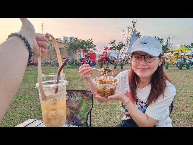 Outdoor Street food Venders Phnom Penh Koh Norea | Ah Fang Food