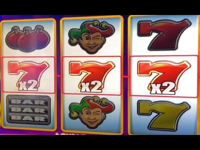 Live play on Double Sevens (Synot) slot machine - NICE WIN!