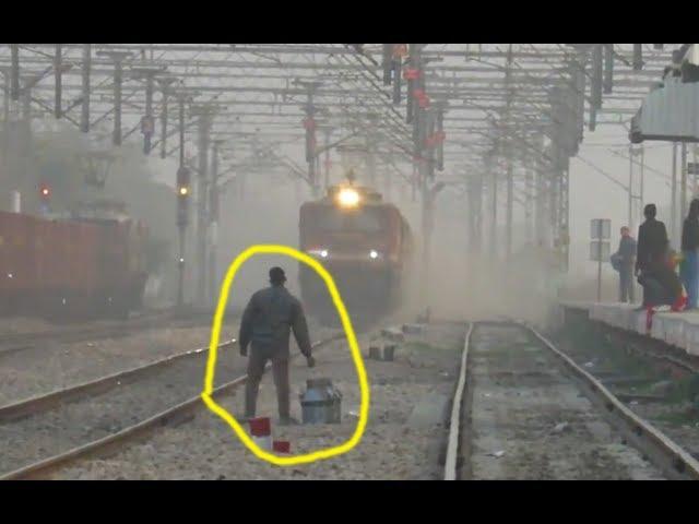 MILKMAN vs HIGH SPEED TRAIN ! Bhagalpur Garib rath Express Blazes Past at Full Speed 130 kph !