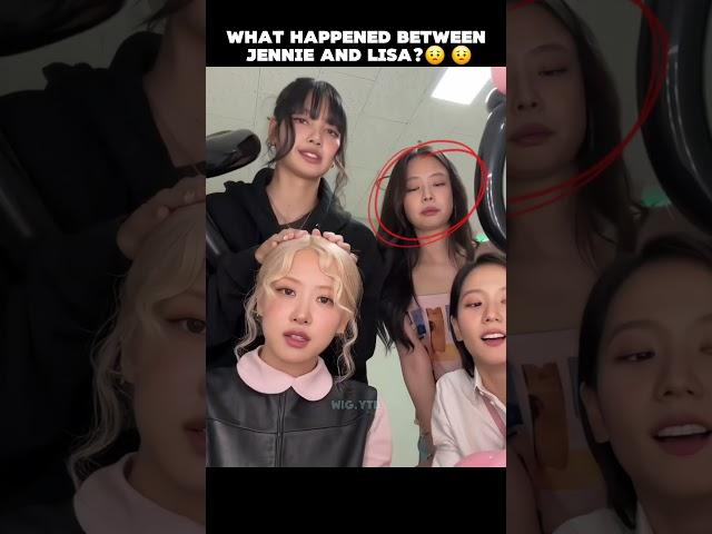 Are they angry with each other??? #lisa #jennie #lisa #bp #blackpink