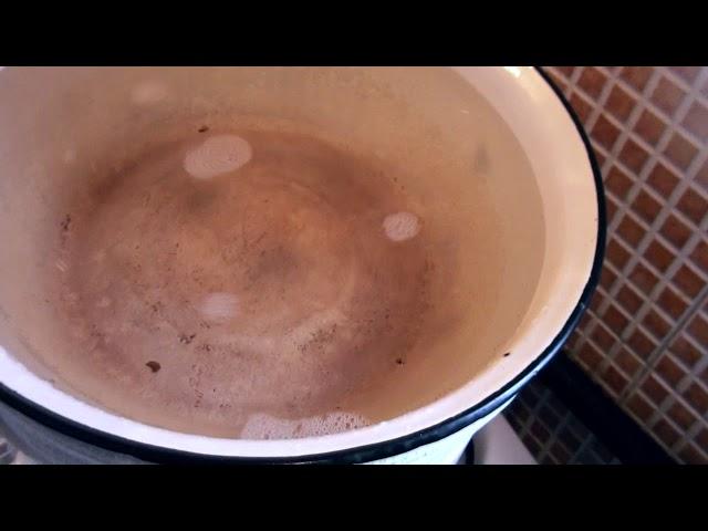 16+. Самогон без аппарата: кастрюля, миска, полотенце
