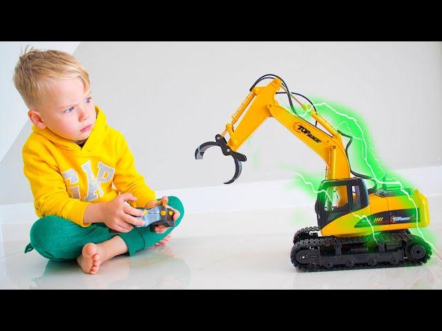 Alex and Gaby Play at Excavator Land