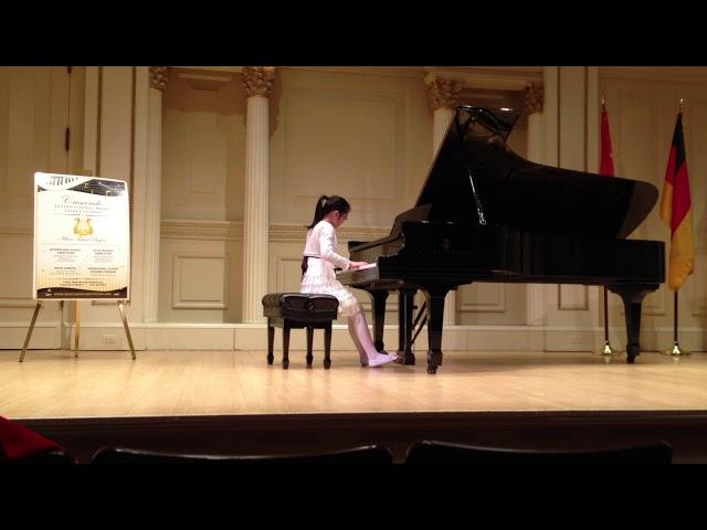 Vivienne Yang plays Chopin in Carnegie Hall